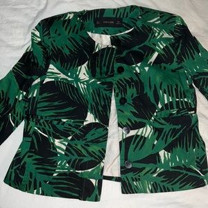 Zara Fitted padded shoulder blazer